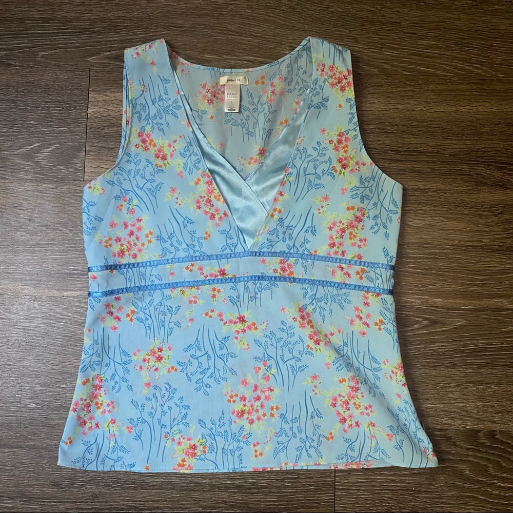 OLD NAVY plunge neck blue floral top